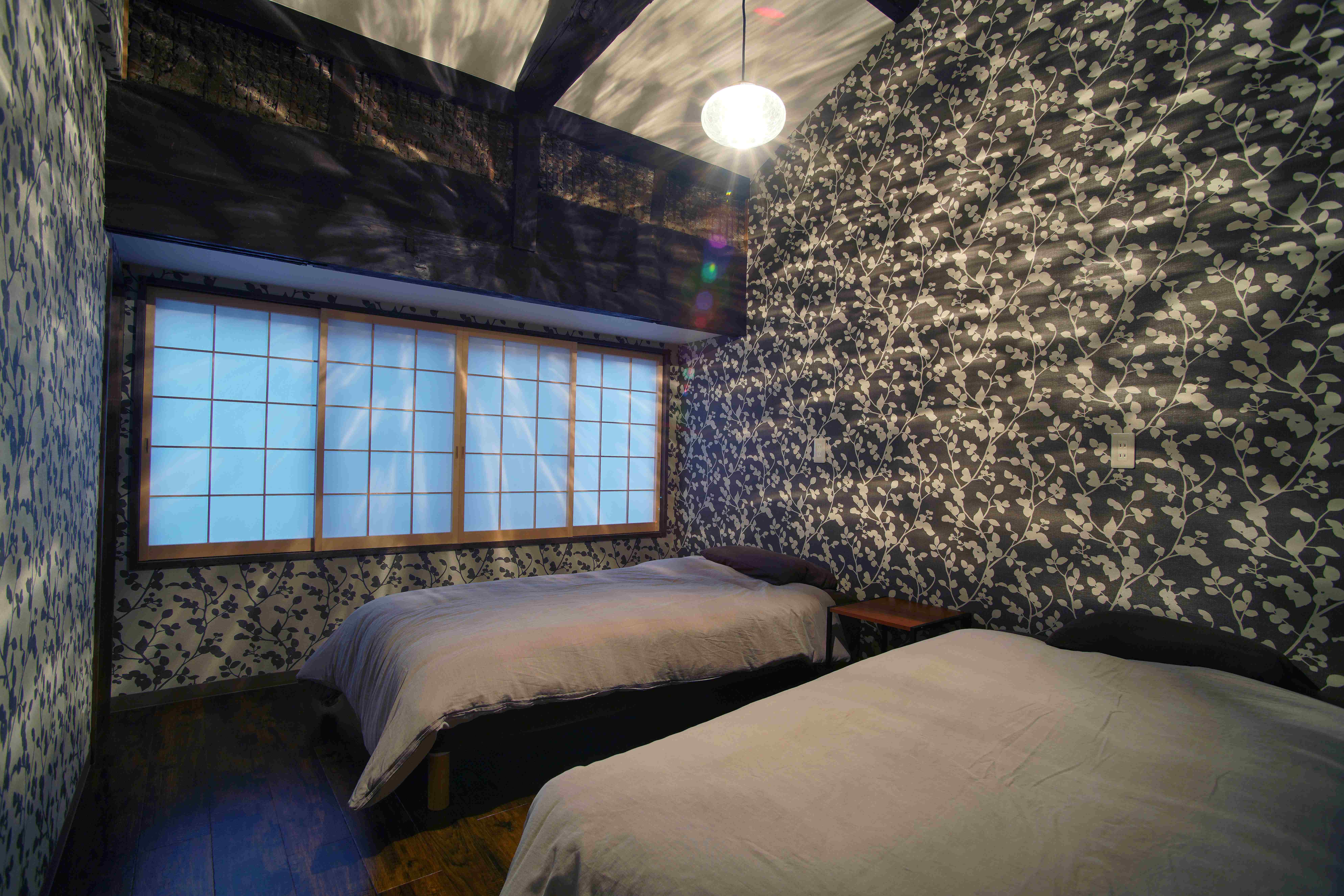 Usagi twin bedroom with two single beds